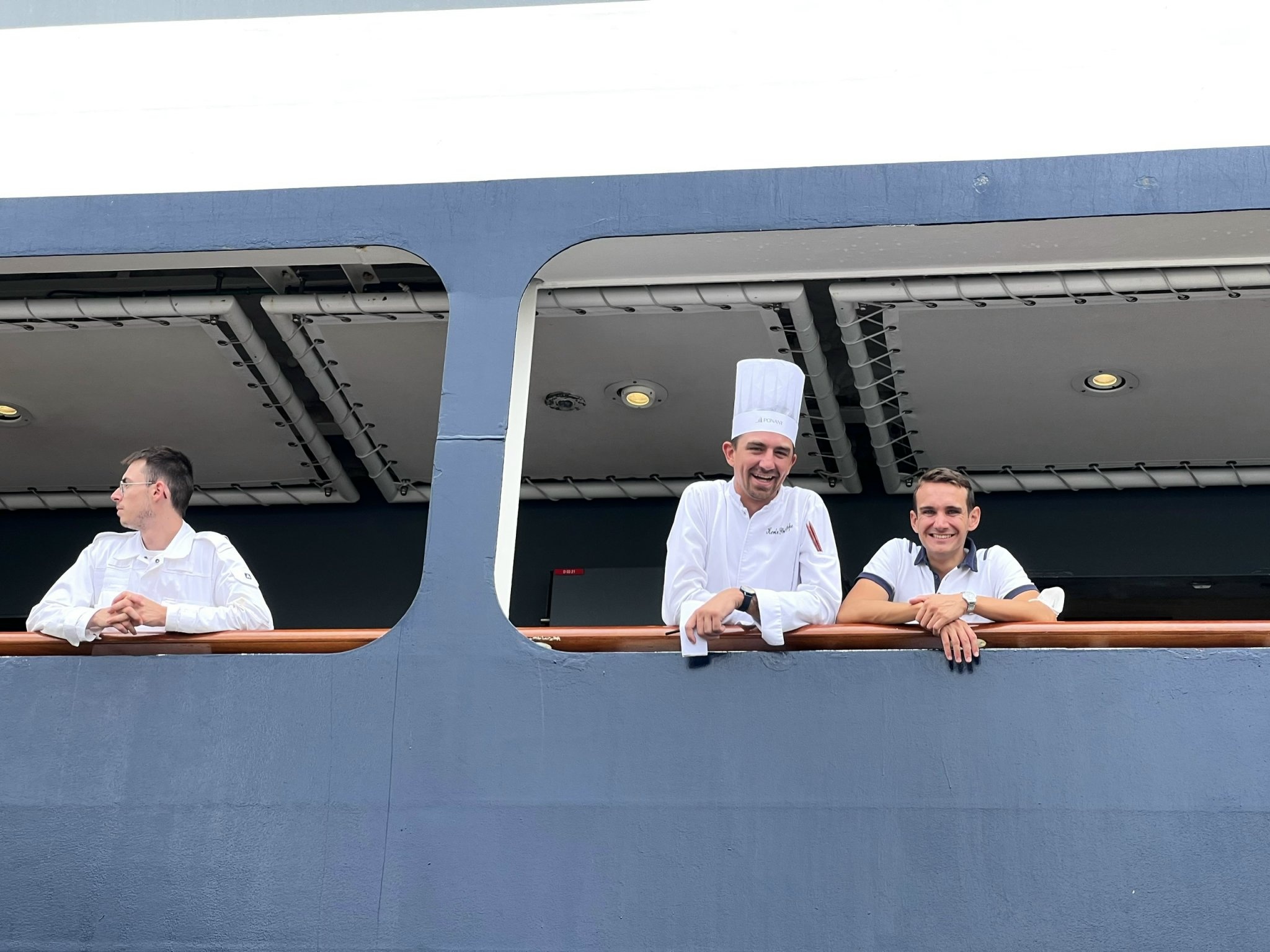 Đoàn khách 'đại gia' trên du thuyền cao cấp của Pháp cập cảng TP.HCM - ảnh 5
