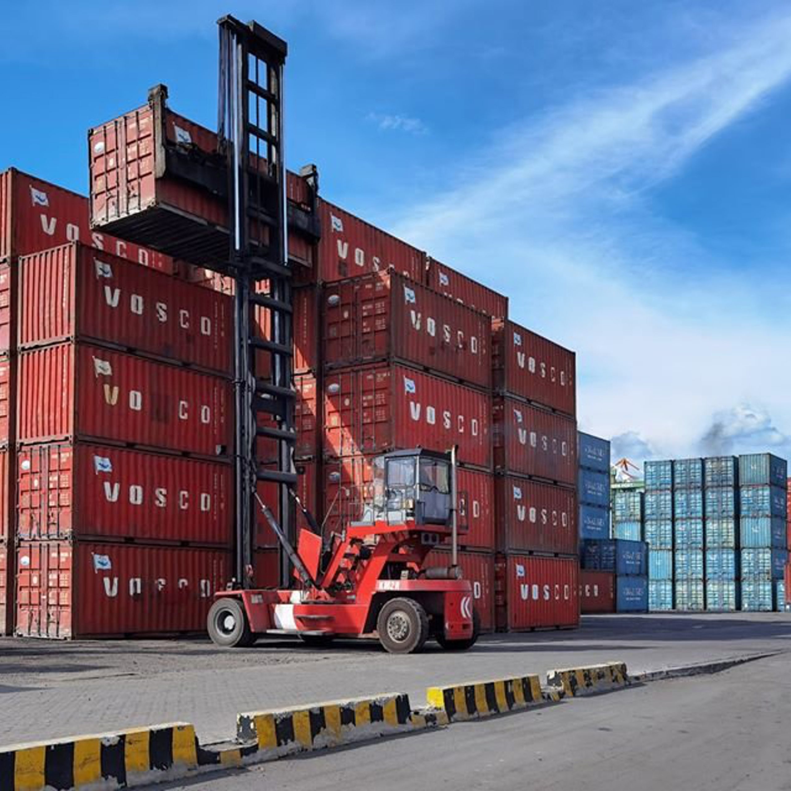Container nội địa tại Cảng Tân Thuận