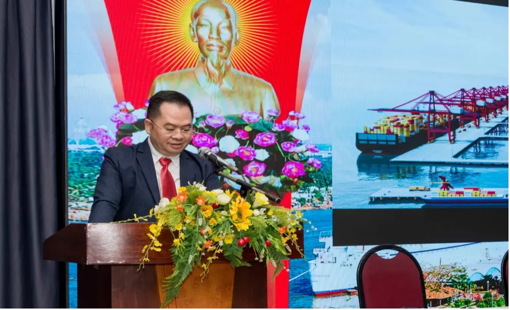 Ông Nguyễn Lê Chơn Tâm – TGĐ Cảng Sài Gòn chỉ đạo về chiến lược chuyển đổi số năm 2023