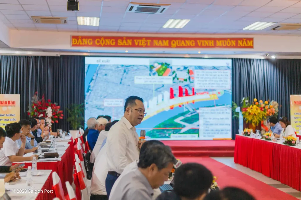 Tổng Giám đốc Cảng Sài Gòn - ông Nguyễn Lê Chơn Tâm đề xuất ý tưởng về việc hình thành Cảng Quốc tế du lịch tại khu Nhà rồng - Khánh hội trong hội thảo ngày 18/8/2023 vừa qua