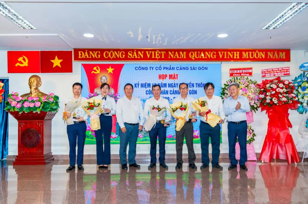 45 năm truyền thống Cảng Sài Gòn: Một chặng đường, một niềm tự hào 7 Ông Huỳnh Văn Cường