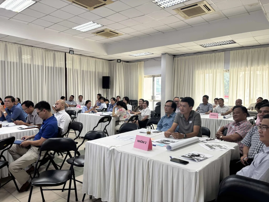 Cảng Sài Gòn tiếp tục hành trình Leadership 2025 với chủ đề “Làm thế nào để đạt được sự đồng thuận” 2 IMG 5889