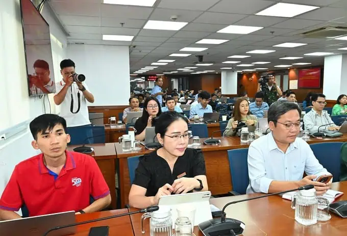 TPHCM họp báo cung cấp thông tin về Đại hội Đảng bộ lần thứ I, nhiệm kỳ 2025-2030 4 img 6297 4989 2384
