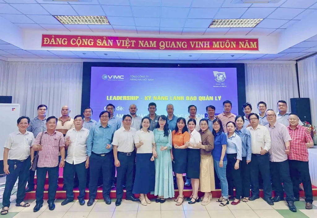 Cảng Sài Gòn tiếp tục hành trình Leadership 2025 với chủ đề “Làm thế nào để đạt được sự đồng thuận” 6 z7114399775953 0979280f3bcc723437cd0f0e24baaabb