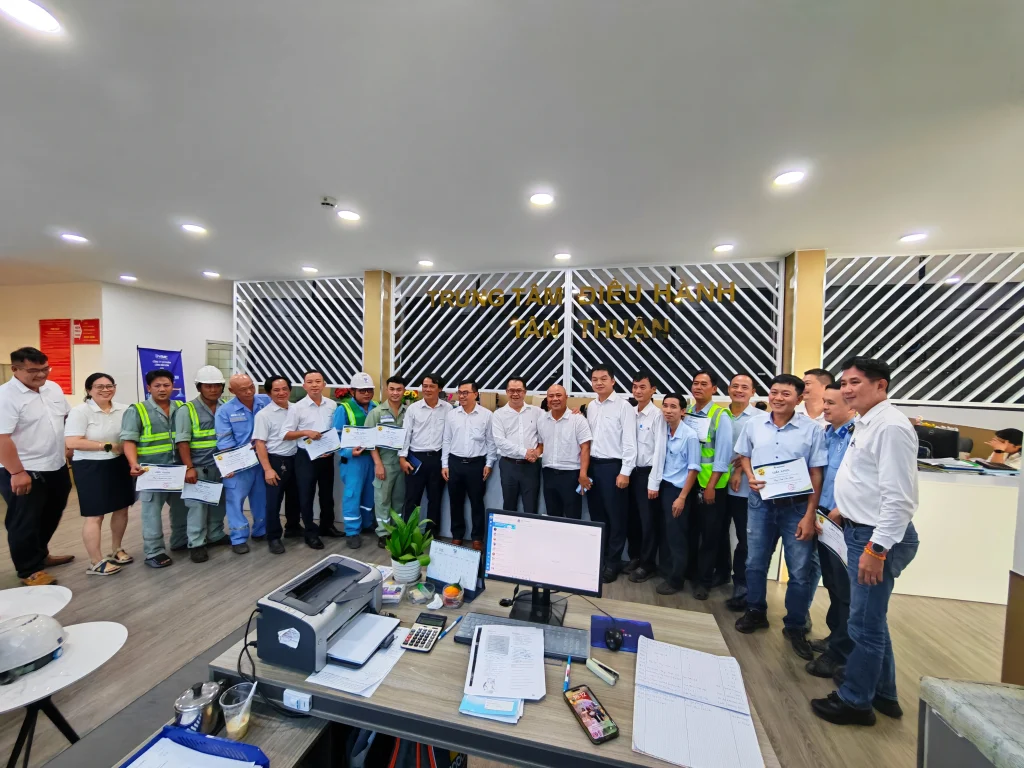 z7185048654006 f51f3a61fe607bc3f8eba8dde1bdc713 1