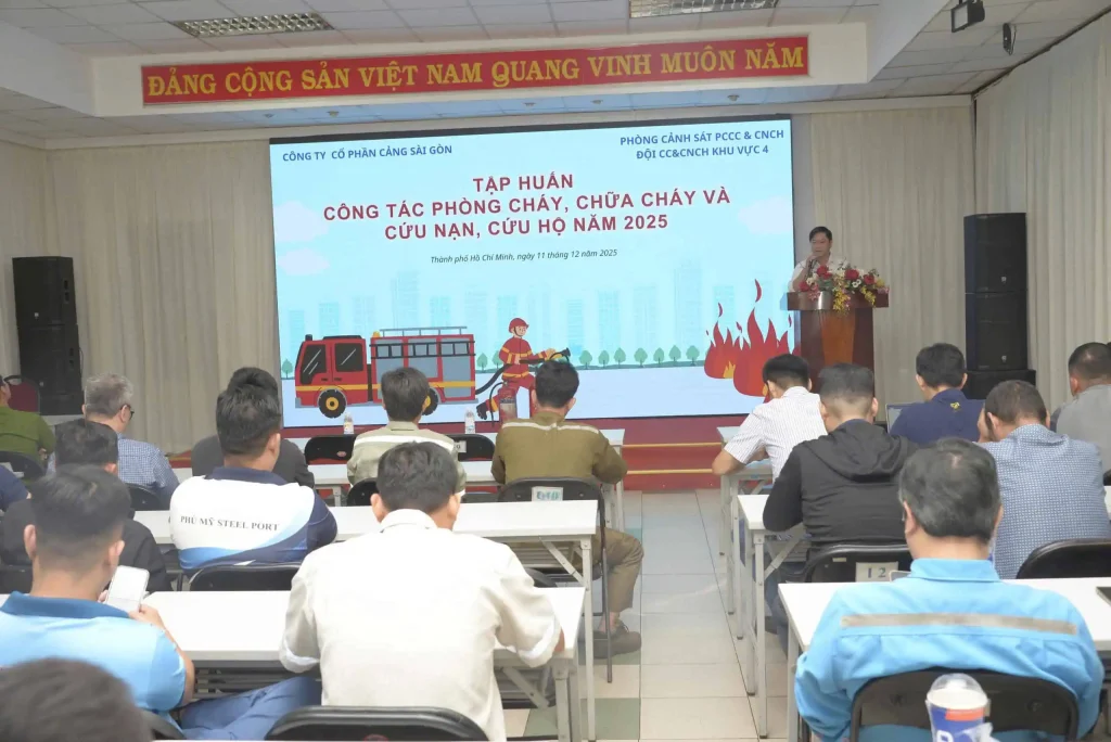 Chương trình huấn luyện nghiệp vụ tại Cảng Sài Gòn 1 z7331479195533 6bfde61fae9d8385ea8f60c05c62b4a7