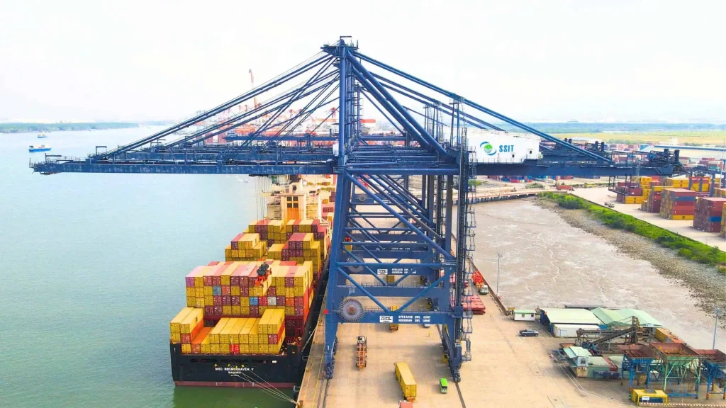 Cảng SSIT Đón Thành Công Chuyến Tàu Đầu Tiên Thuộc Tuyến Dịch Vụ Mới Của Hãng Tàu MSC - Sambar 2 z7360513849060 82ff8dbc98b292b90b7023587cfddb5c