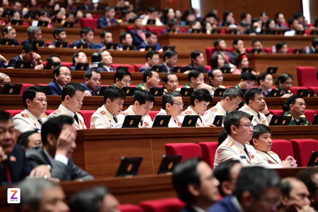 ToancanhphienkhaimacDHXIV znews 8 .jpg