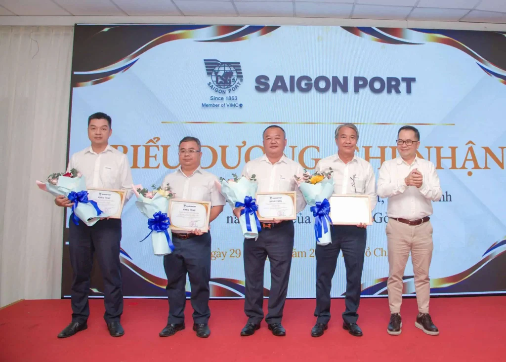 z7426154397903 99fcd67b0a39950f5a6dd52f6336df6a