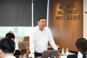 Đồng chí Huỳnh Văn Cường - Bí thư Đảng ủy, Chủ tịch Hội đồng quản trị Cảng Sài Gòn - tiếp và làm việc với Đoàn công tác Đảng ủy VIMC.