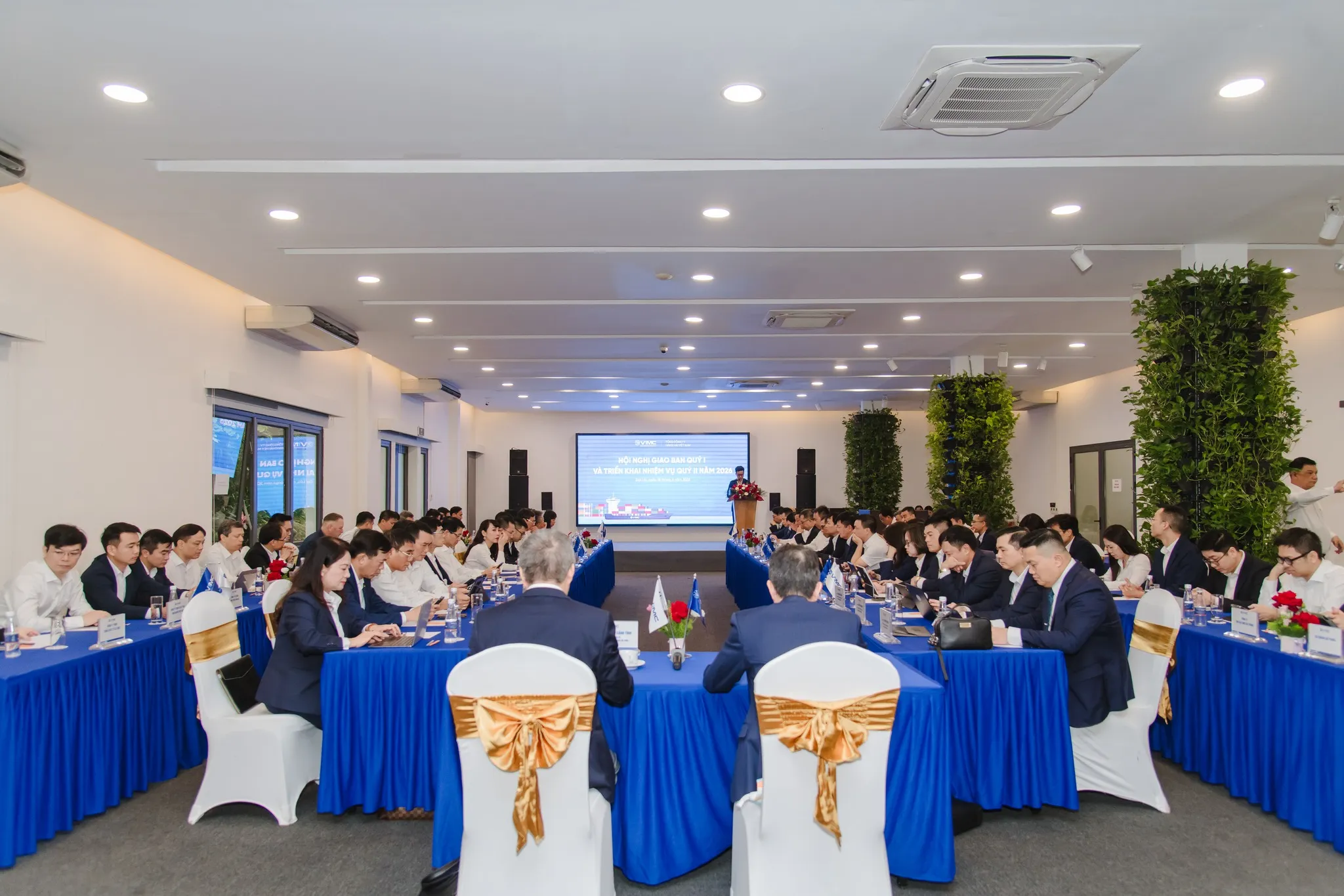 Toàn cảnh Hội nghị giao ban Quý I và triển khai nhiệm vụ Quý II năm 2026 của VIMC diễn ra tại Đại Lải (Hà Nội).