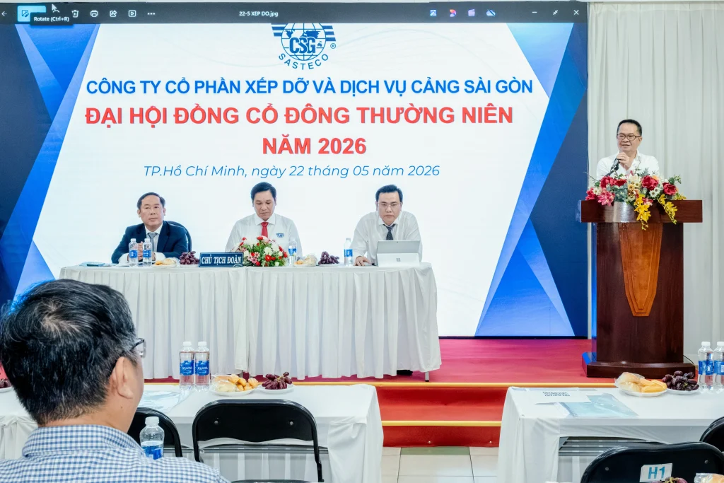 Ông Nguyễn Lê Chơn Tâm - Tổng giám đốc Cảng Sài Gòn - phát biểu tại Đại hội.