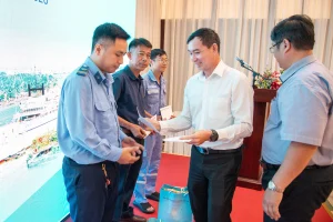 Công đoàn Cảng Sài Gòn: Lấy con người làm trung tâm, nâng cao hiệu quả công tác chăm lo người lao động trong giai đoạn mới 6 snapedit 1781161588763 8