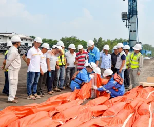 Cảng Sài Gòn tăng cường kiểm soát rủi ro gây nguy hại cho môi trường trong hoạt động khai thác 4 snapedit 1792463110683 3